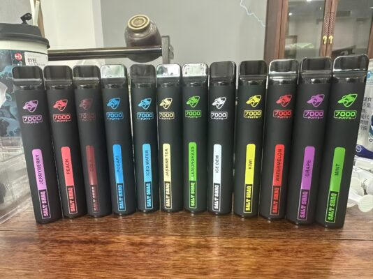 SALT SHAQ 鯊克7000口拋棄式煙桿|持久續航・經典口感-2 SALT SHAQ 鯊克7000口拋棄式煙桿|持久續航・經典口感-2